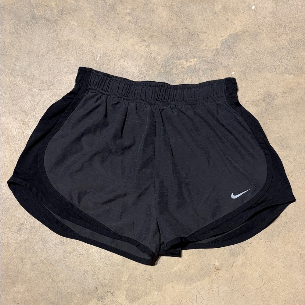 Nike Women's Gray, Black Dri-Fit Athletic Running Shorts Small